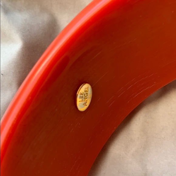 2 jeweled Bracelets - Picture 2 of 9